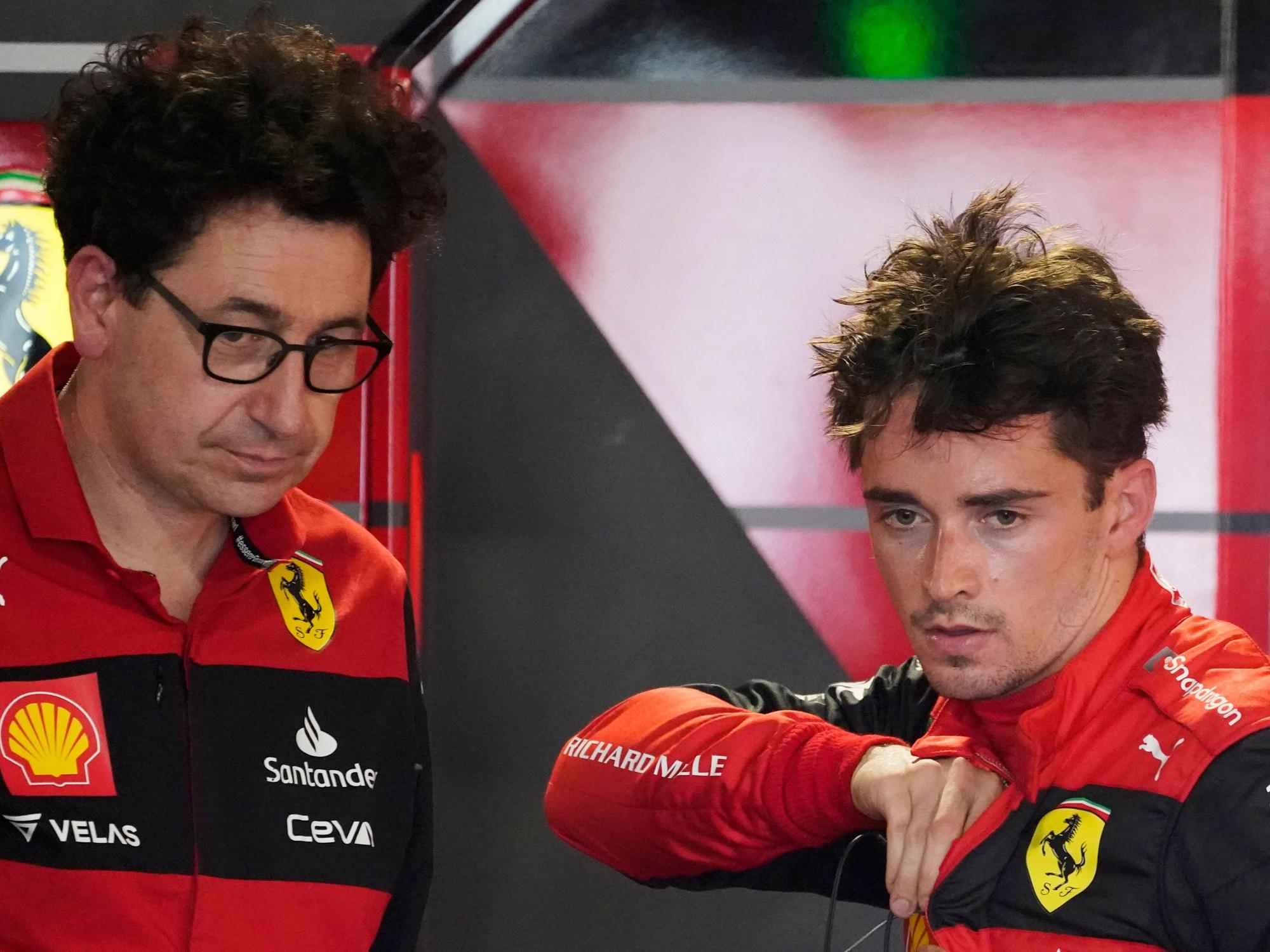 Mattia Binotto und Charles Leclerc sprechen über Ferrari.