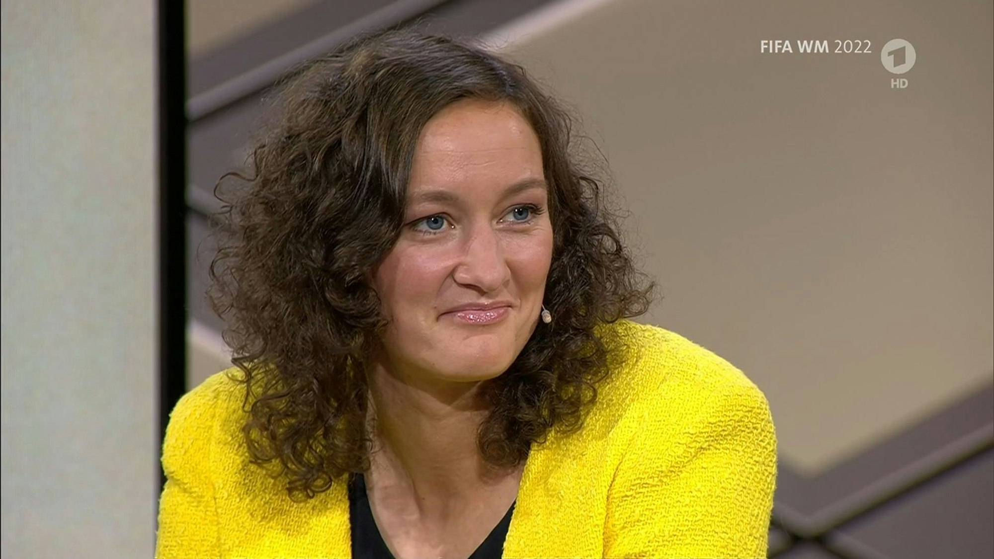 ARD-Expertin Almuth Schult in der WM-Runde vor dem Spiel zwischen den USA und dem Iran.