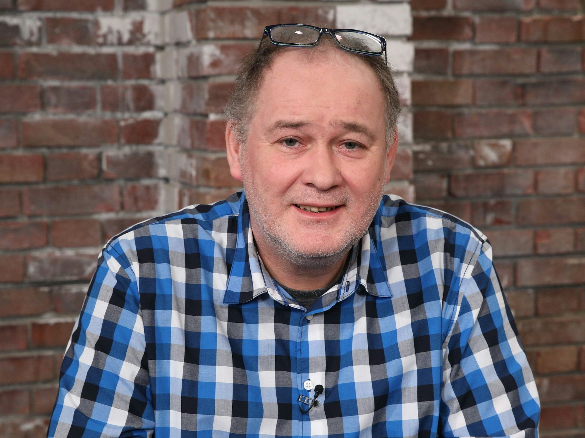 Walter Lehnertz, hier bei einem Fototermin für Bares für Rares, ist Zuschauerliebling der ZDF-Trödelshow.