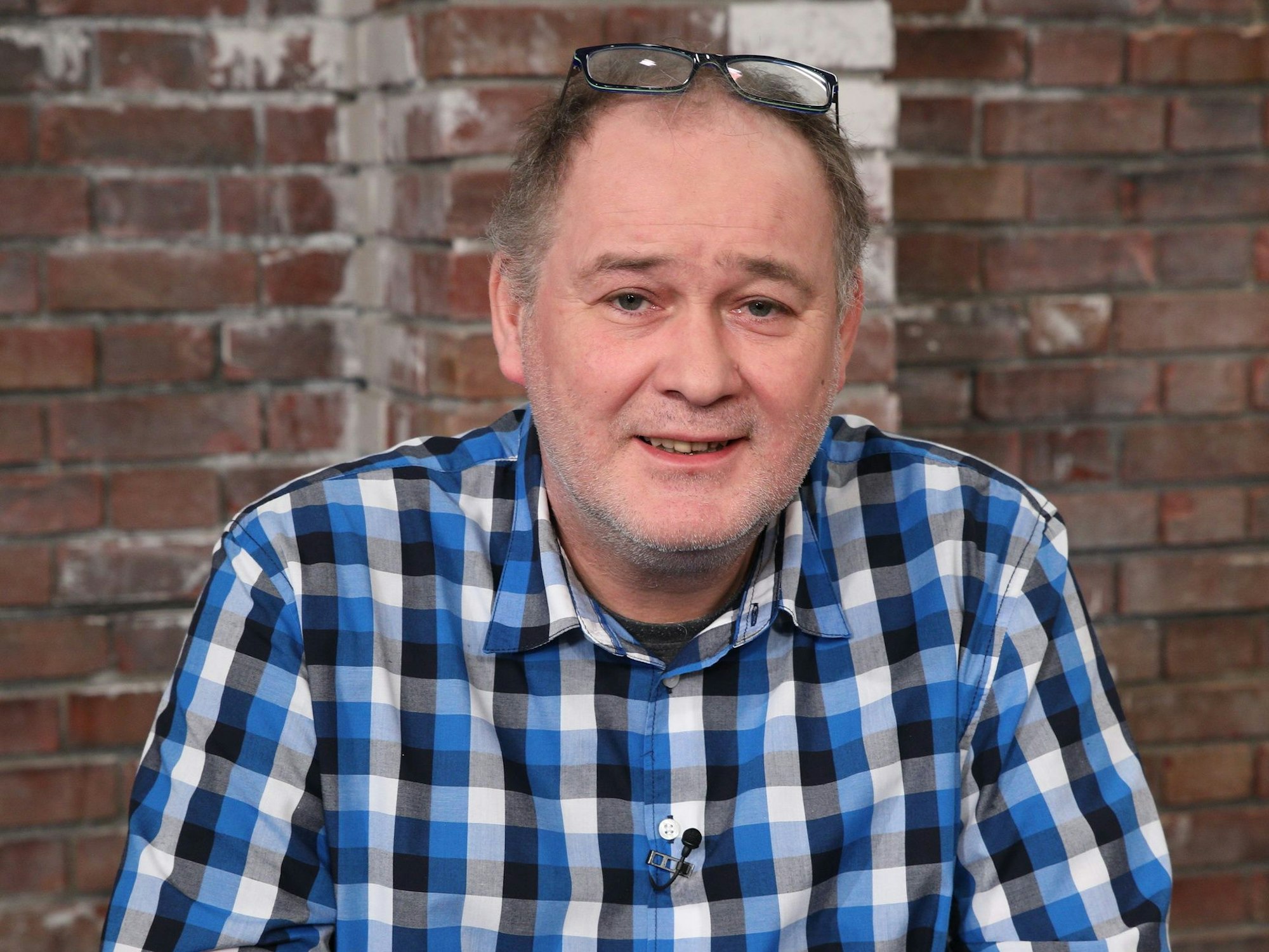 Walter Lehnertz, hier bei einem Fototermin für Bares für Rares, ist Zuschauerliebling der ZDF-Trödelshow.