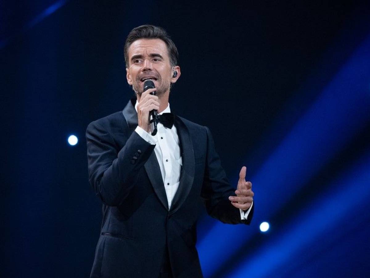 Florian Silbereisen, hier beim Medienpreis „Goldene Henne“ 2022, überraschte mit einer rührenden Geste die Schlager-Fans.