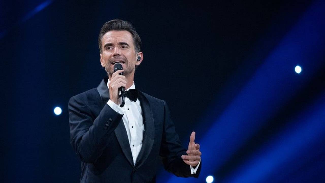 Florian Silbereisen, hier beim Medienpreis „Goldene Henne“ 2022, überraschte mit einer rührenden Geste die Schlager-Fans.