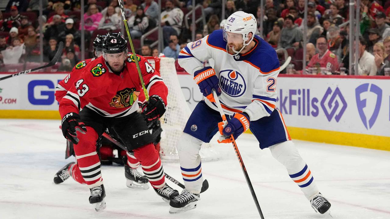 Leon Draisaitl von den Edmonton Oilers in Aktion.