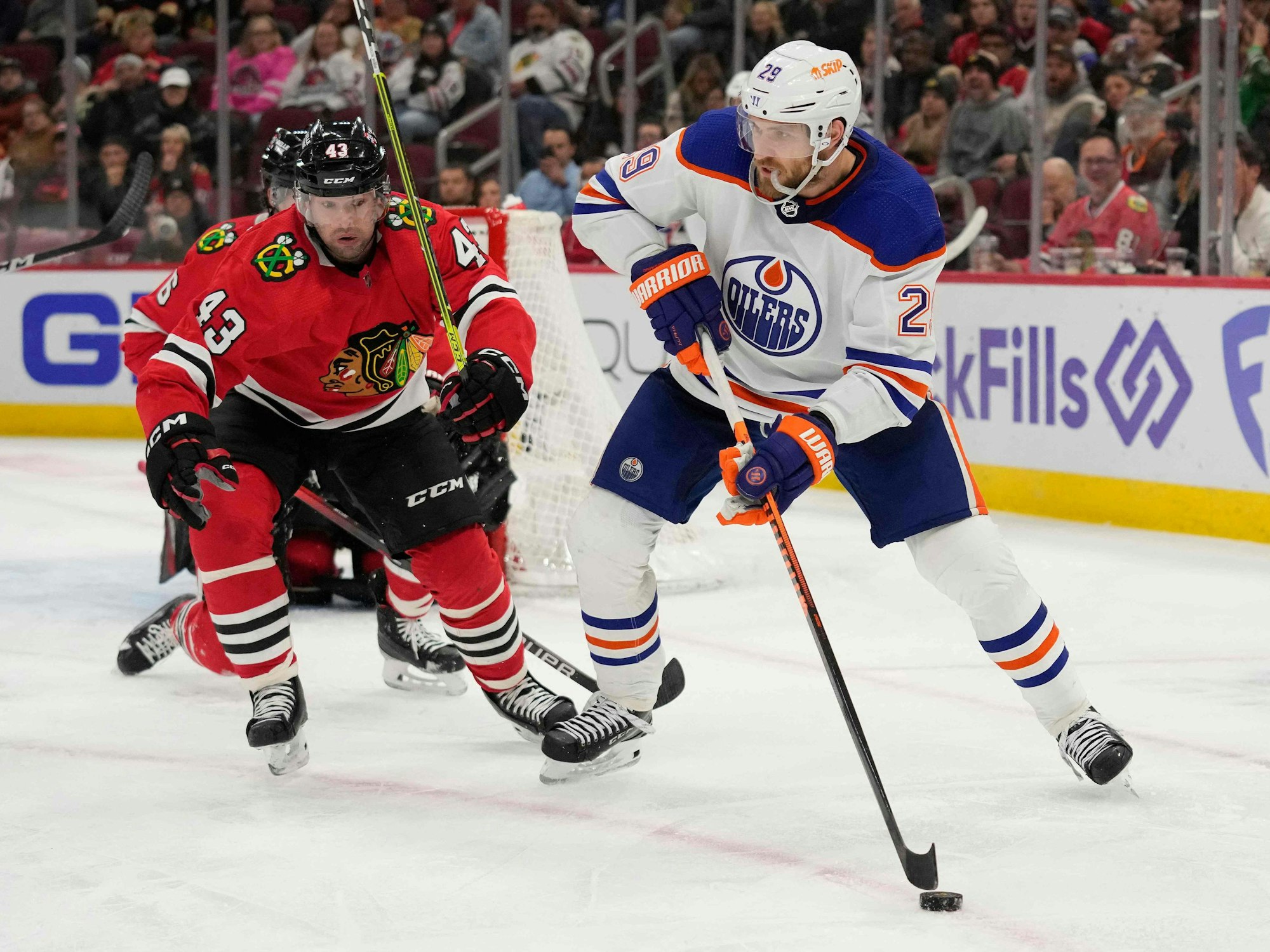 Leon Draisaitl von den Edmonton Oilers in Aktion.