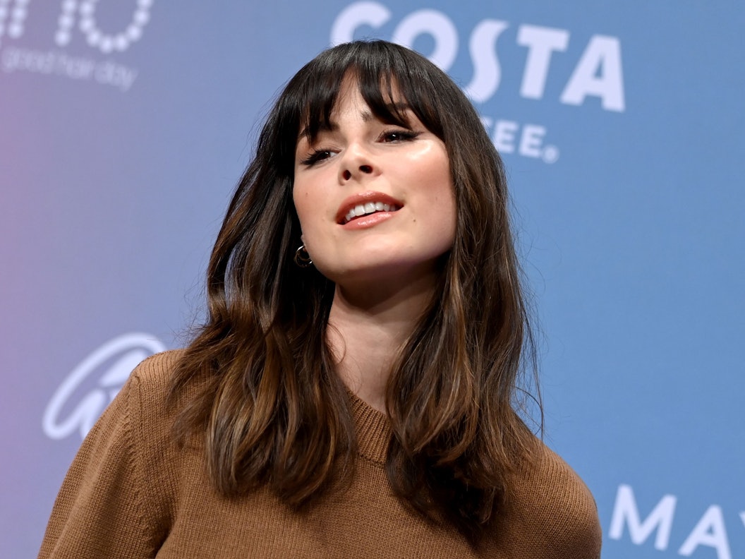 Lena Meyer-Landrut kommt zu ihrer Show „a lot less by Lena Meyer-Landrut“ bei der About You Fashion Week ins Kraftwerk.