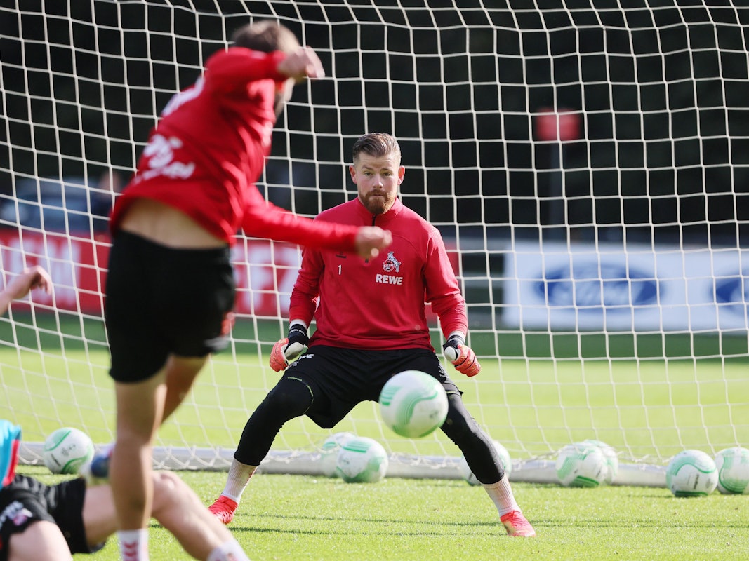Timo Horn im Training des 1. FC Köln.
