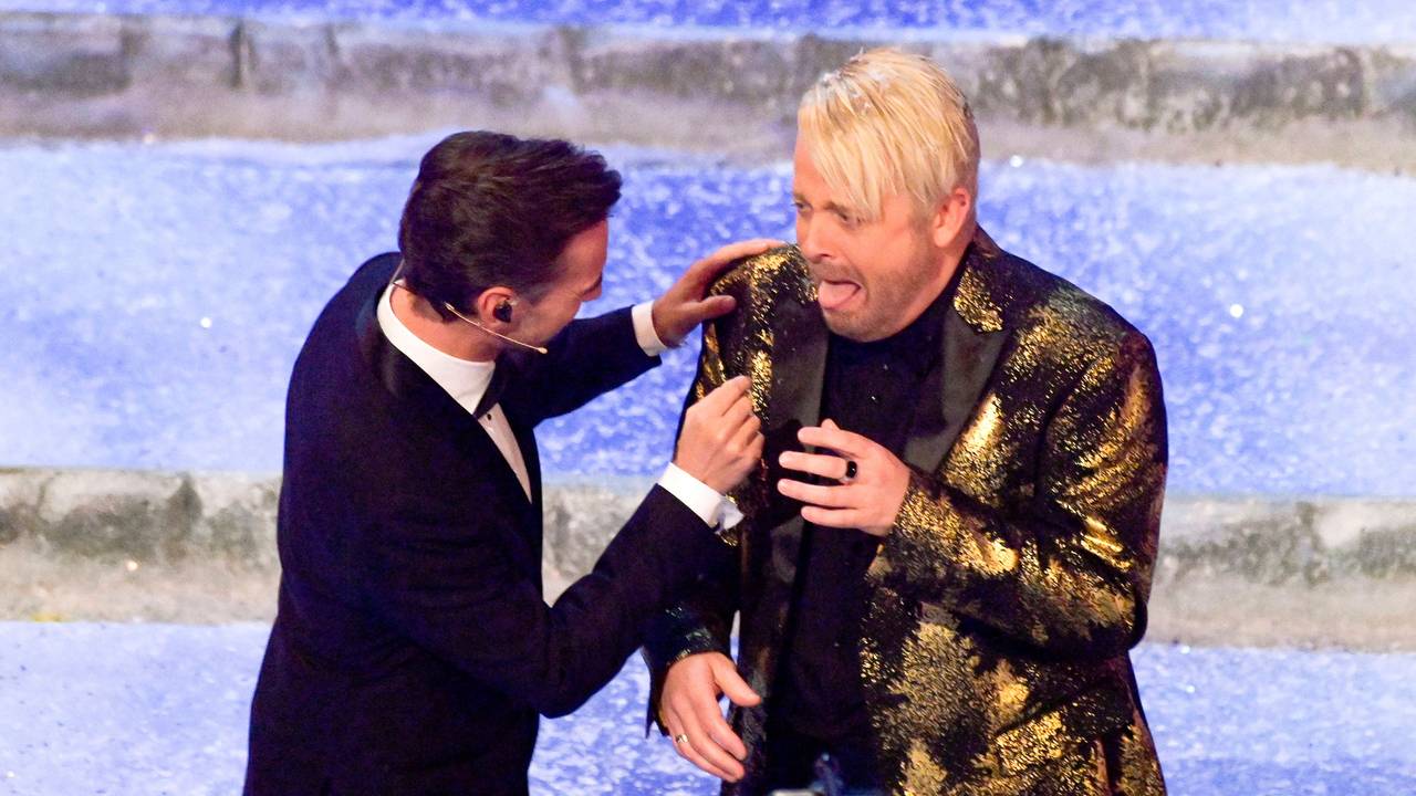 Florian Silbereisen und Ross Antony bei der Aufzeichnung der ARD TV-Show Das Adventsfest der 100.000 Lichter im Congress Center Suhl.