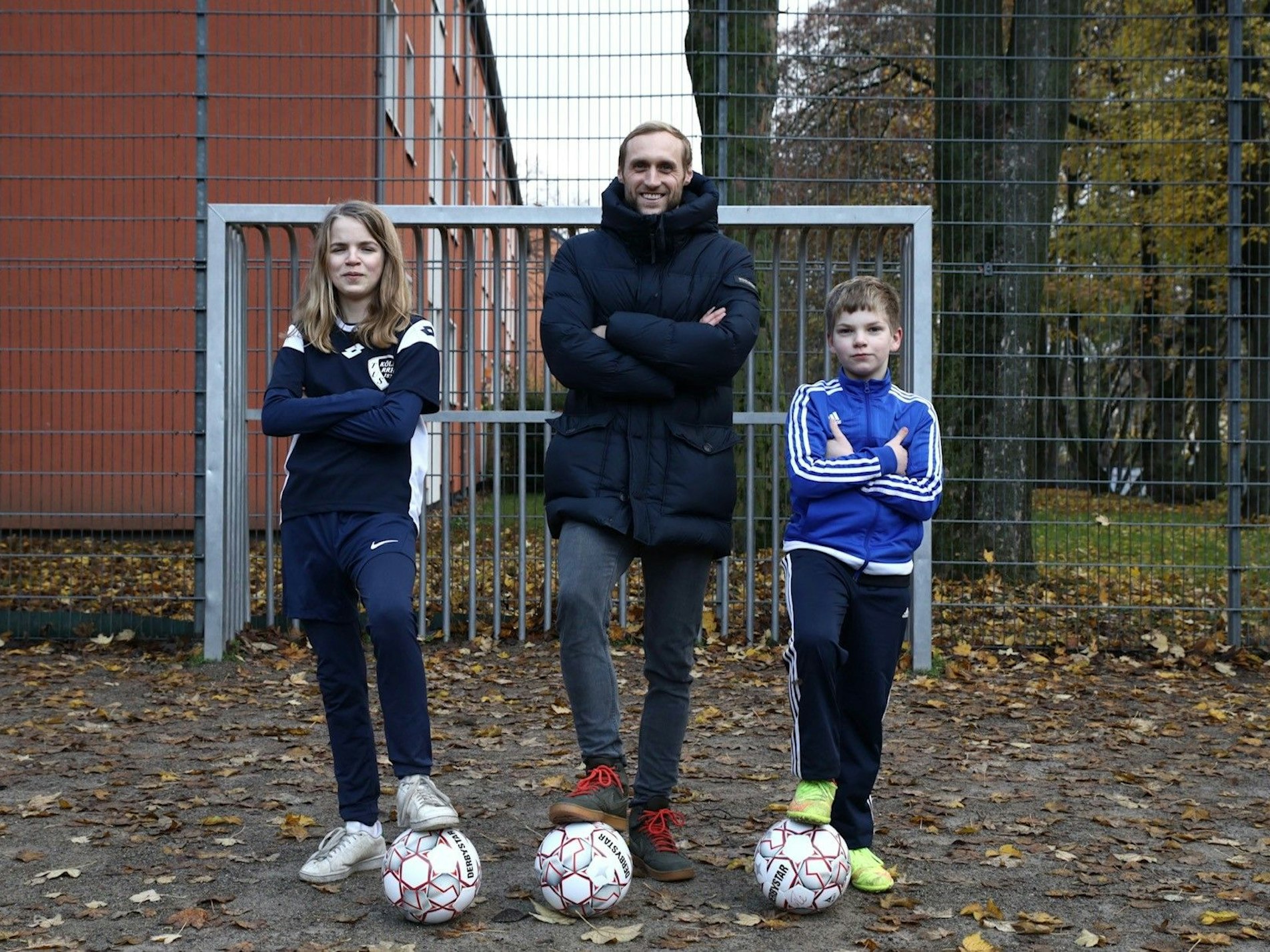 Marcel Risse in der Stegerwaldsiedlung in Köln-Mülheim