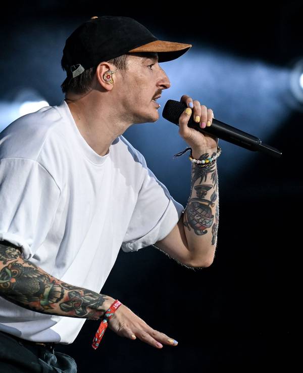Der Rapper Casper (Benjamin Griffey) tritt auf dem Gelände des Lollapalooza Festivals am Berliner Olympiastadion auf. Die 6. Ausgabe des Musikfestivals in Berlin findet vom 24.09.2022 - 25.09.2022 statt. +++ dpa-Bildfunk +++
