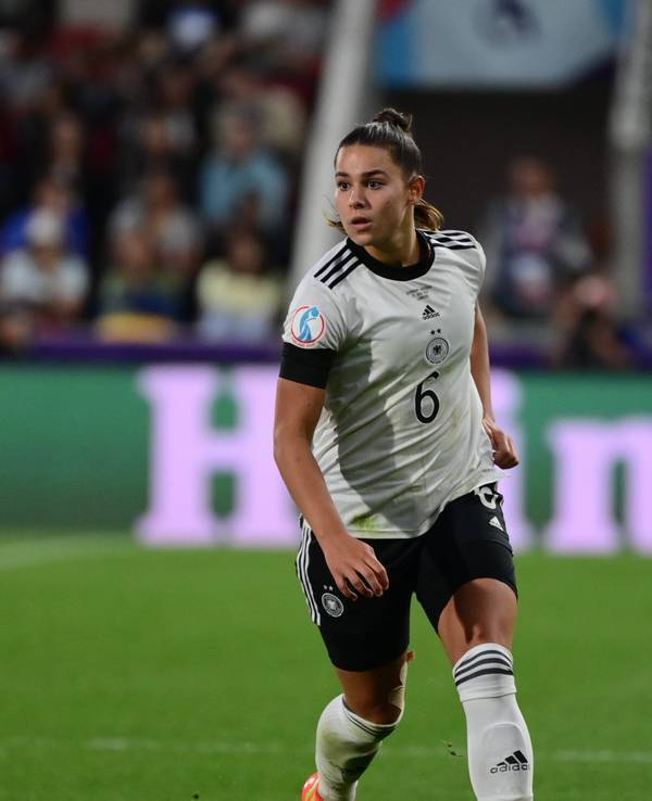 Lena Oberdorf im Deutschland-Trikot