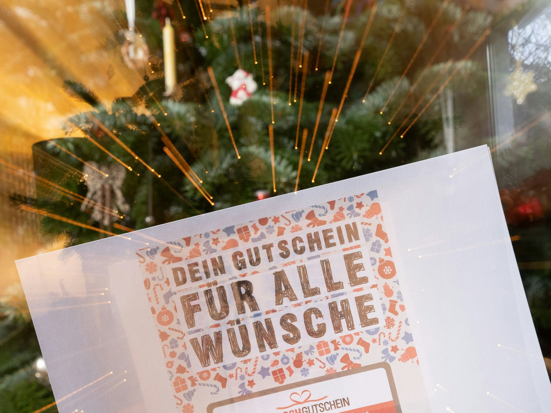 Gutscheinkarte, als Geschenkidee zu Weihnachten.