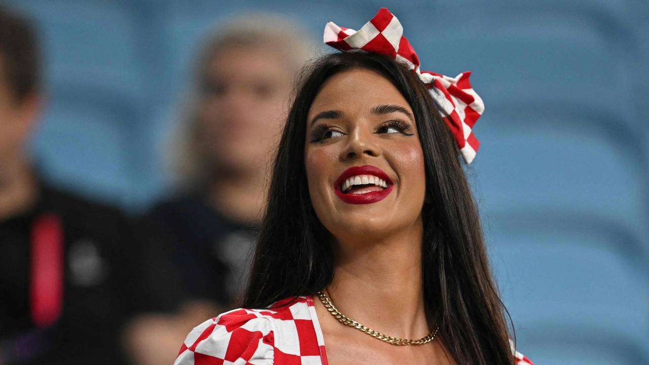 Ivana Knöll beim Spiel Kroatien gegen Japan bei der WM 2022 in Katar.