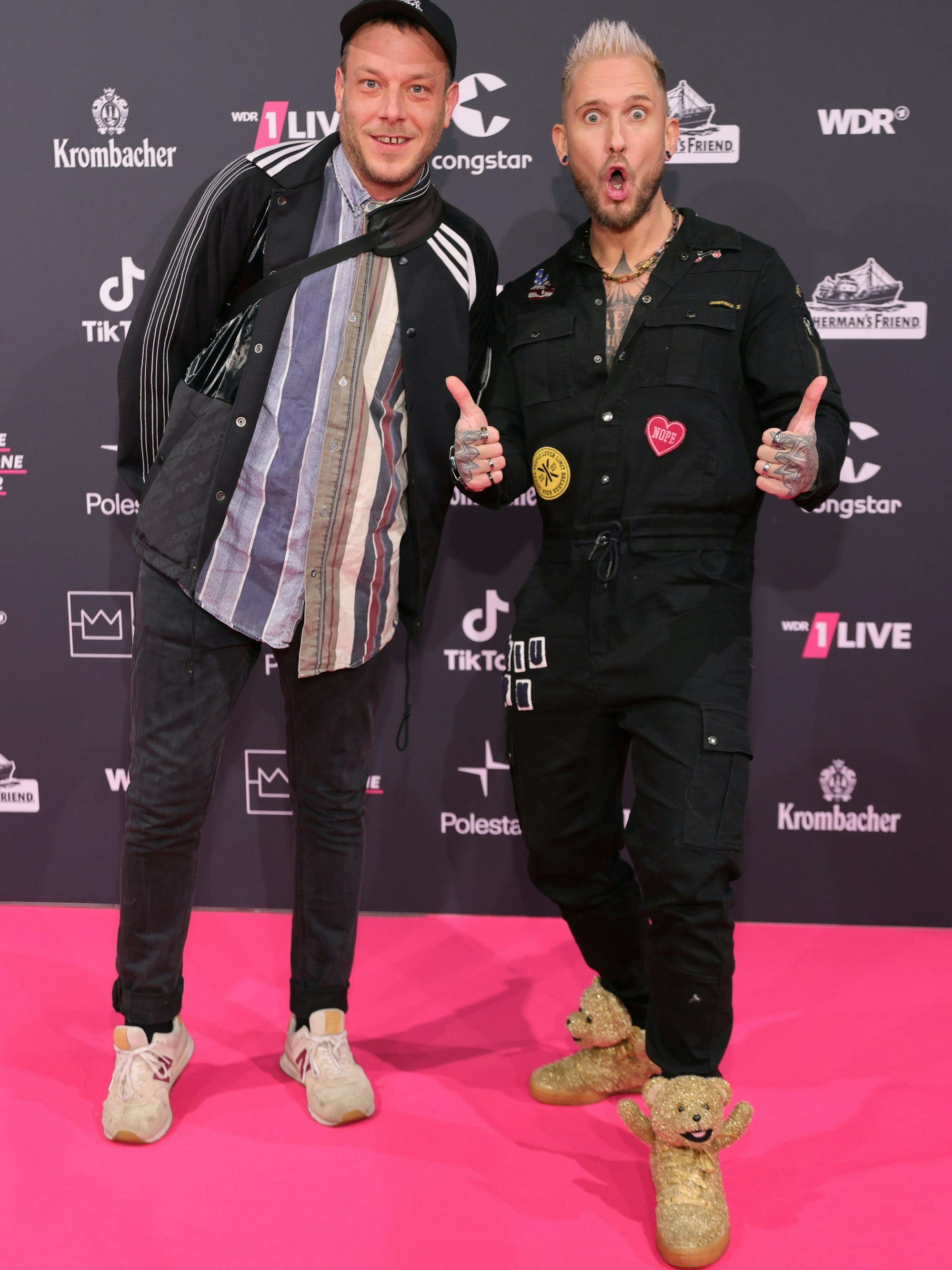 Michael Rohleder und Daniel Schneider (r.) von den 257ers. Besonders auffällig: Die Teddy-Schuhe von Daniel.