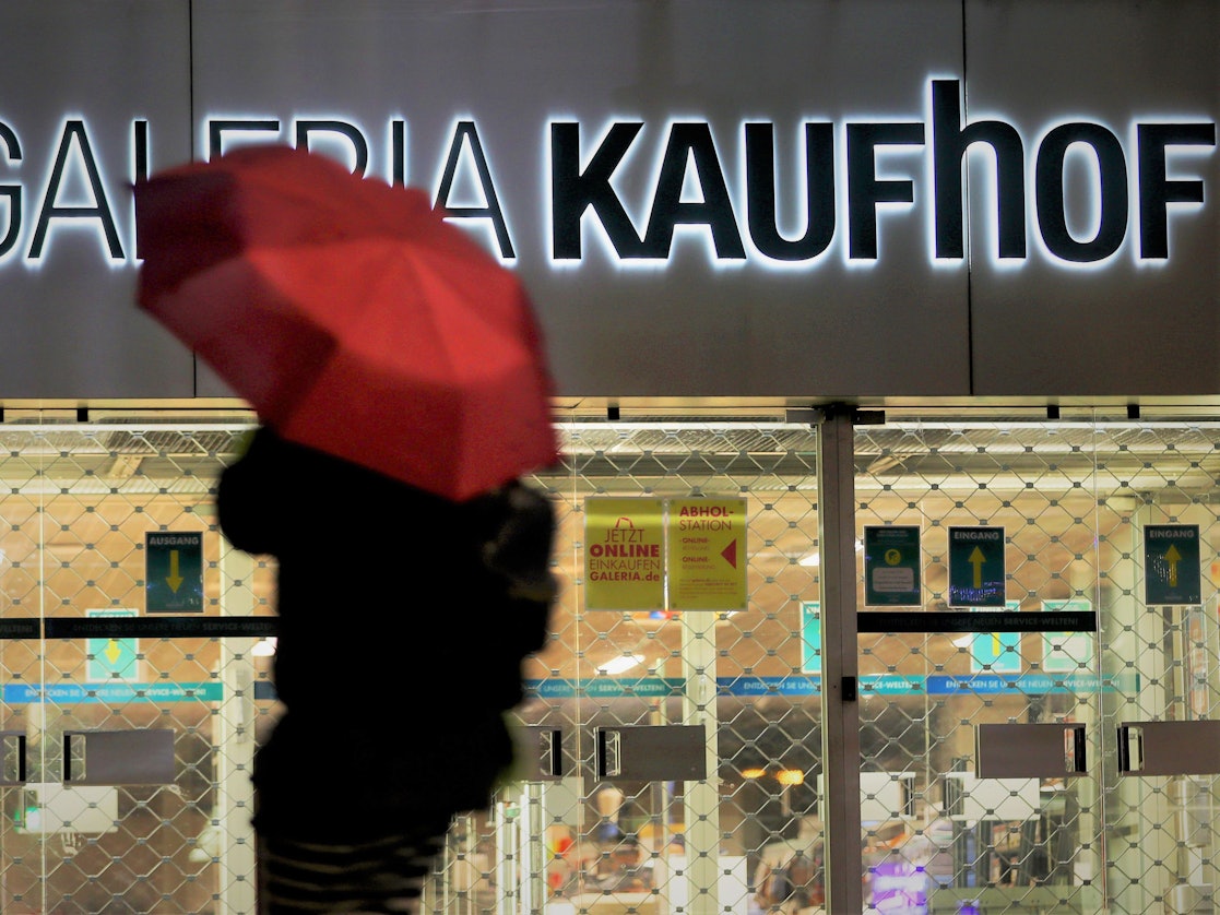 Blick auf den Online-Shop von Galeria Kaufhof im Dezember 2022: Das insolvente Unternehmen Galeria Karstadt Kaufhof kämpft ums Überleben, auch der Online-Shop müsste dringend saniert werden.