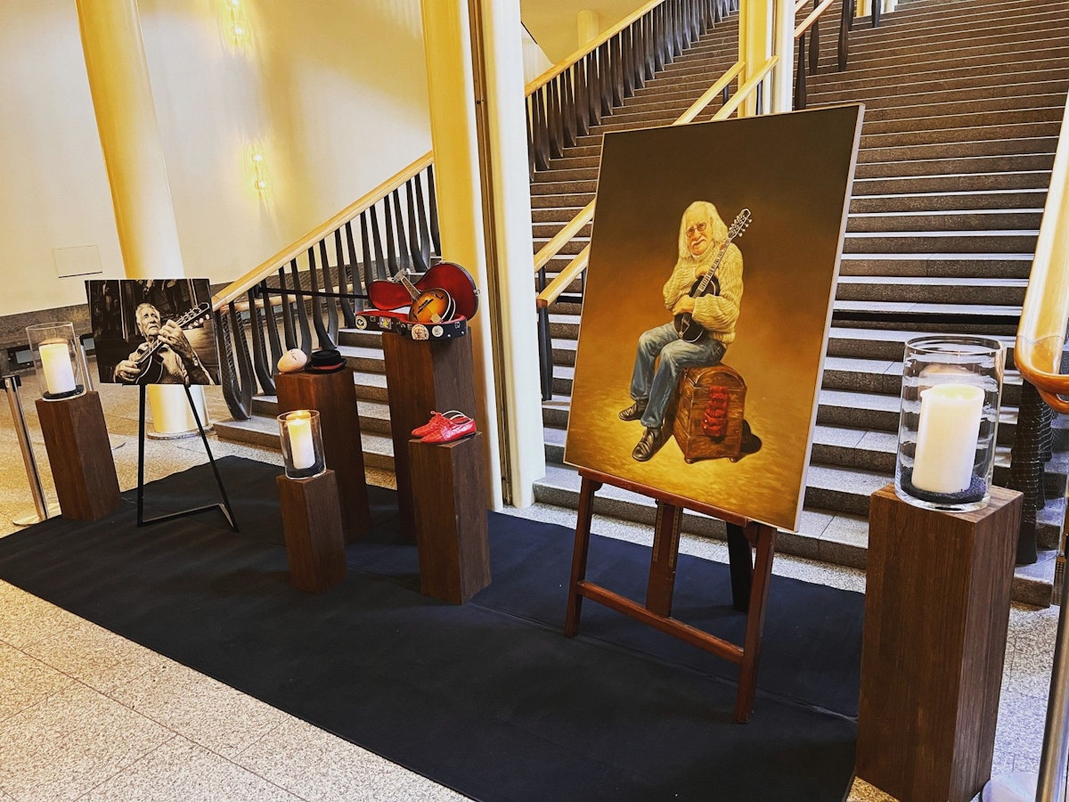 Devotionalien von Hans Süper im Foyer des Gürzenich Köln.