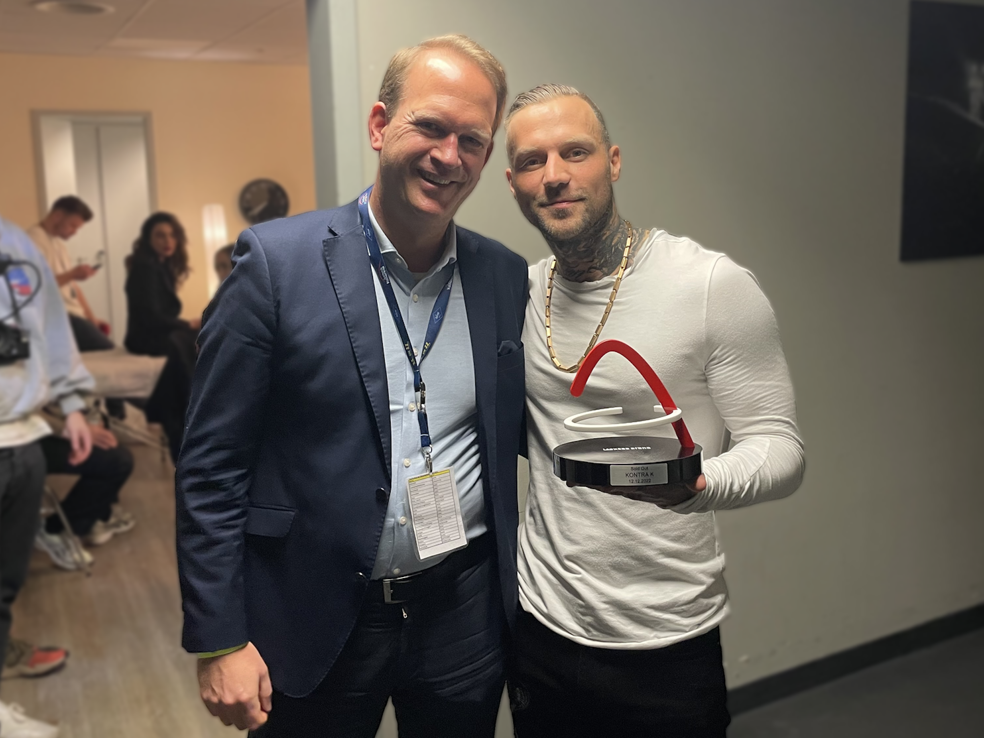 Stefan Löcher mit Kontra K.