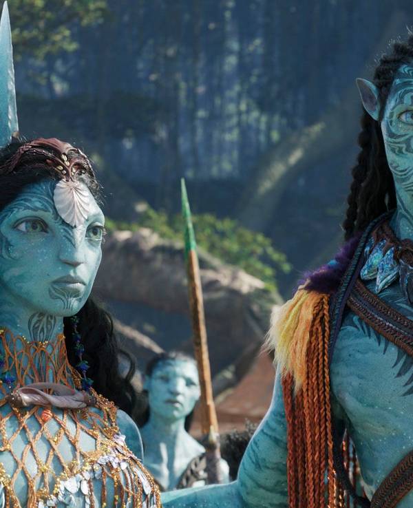 Ronal, Tonowari und der Metkayina-Clan in einer Szene von „Avatar – The Way of Water” von 2022. 2