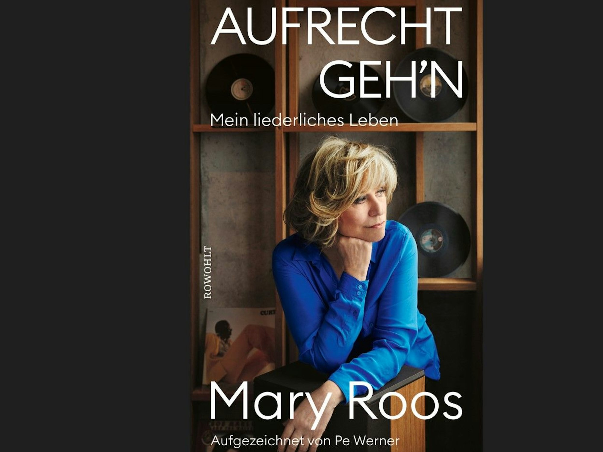 Cover des Buches «Aufrecht geh'n» von Schlagersängerin Mary Roos – veröffentlicht 2022.