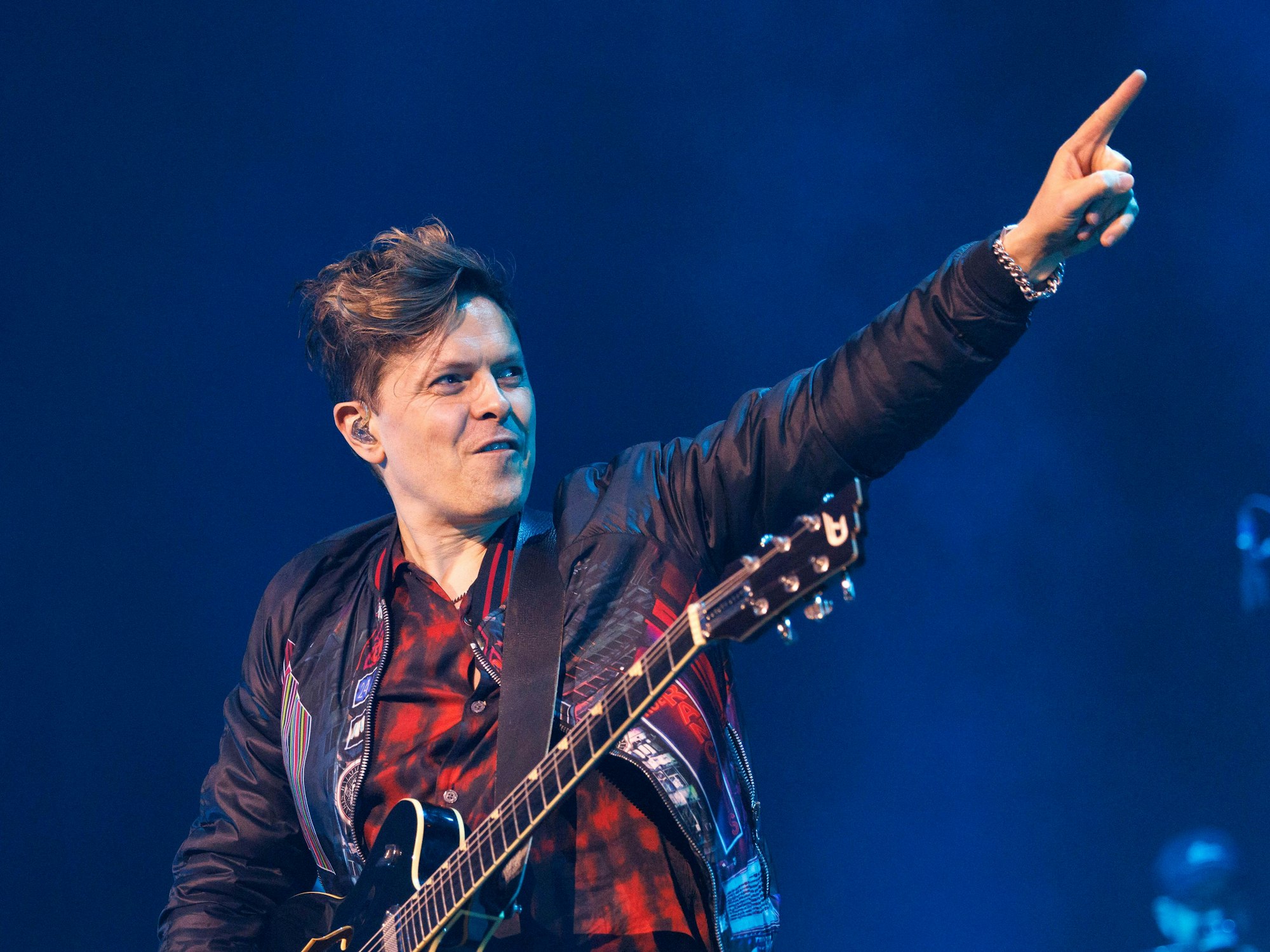 Sänger Michael Patrick Kelly beim Live-Tauschkonzert von Sing meinen Song Staffel 7 in der Lanxess-Arena.
