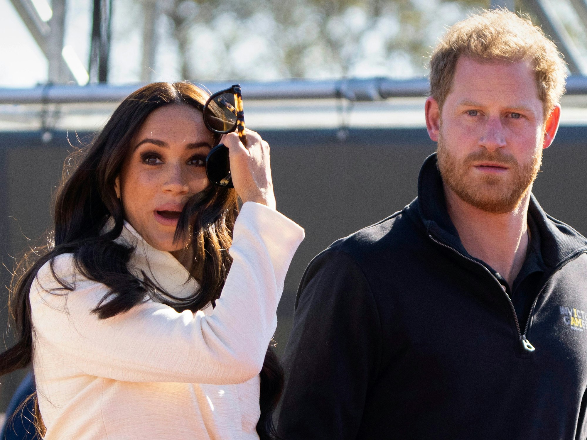 Müssen Harry und Meghan (hier 2022 in Den Haag) die USA bald verlassen?