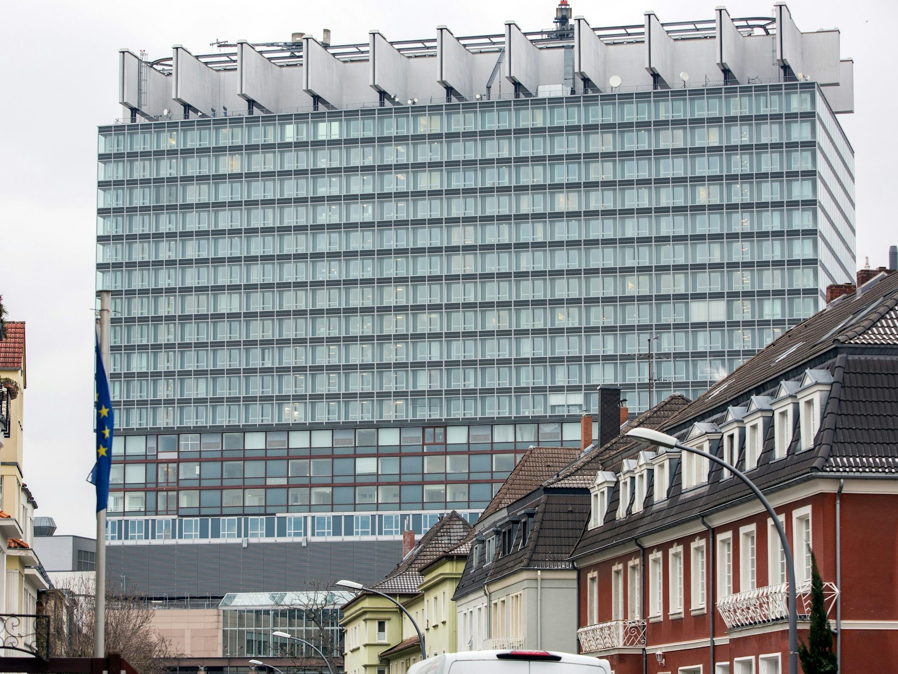 Das Bettenhaus der Uniklinik Köln.