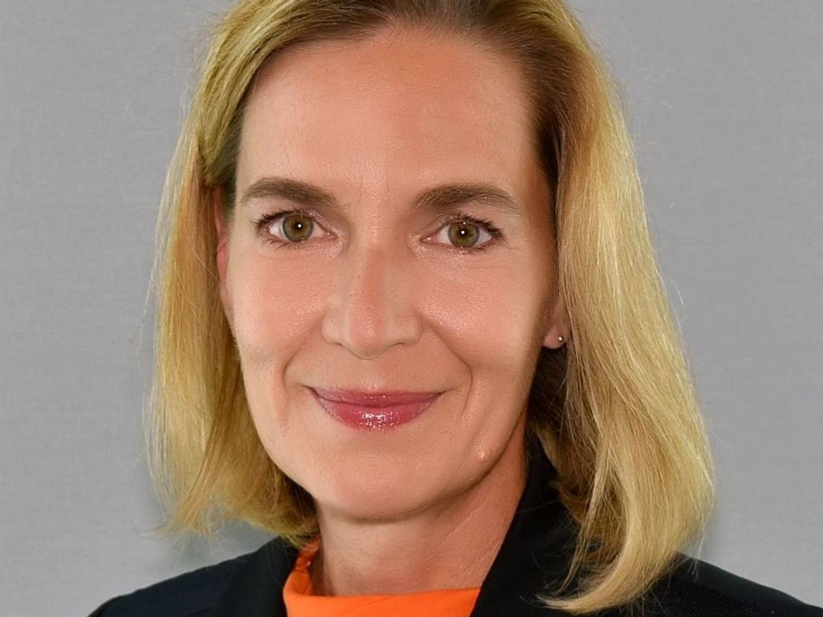 Heike Kerscher poisiert für die Kamera.