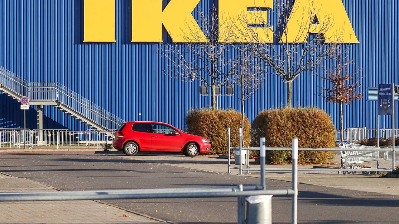 Kundinnen und Kunden können das Produkt in einem Einrichtungshaus von Ikea (hier ein Archivfoto) zurückbringen.