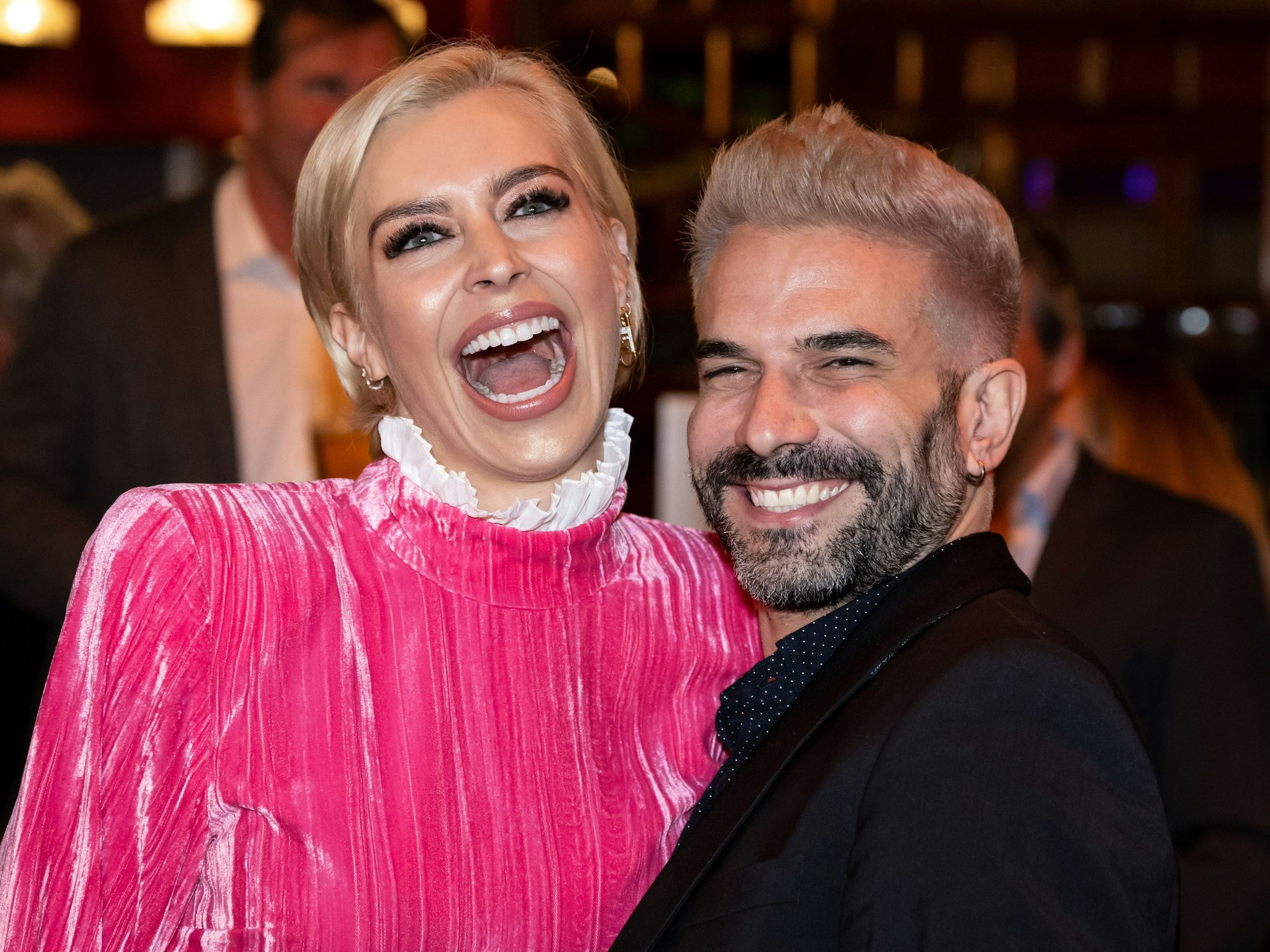 Verena Kerth und Marc Terenzi am 3. November 2022 auf der Premierengala der neuen Show „Moonia“ von Schuhbecks teatro.
