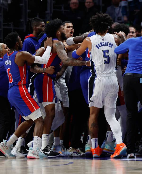 Orlando Magic gegen Detroit Pistons: Franz und Moritz Wagner wurden nach der Rudelbildung in der NBA bestraft.