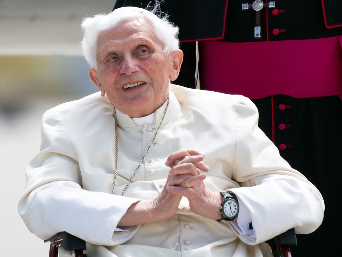 Der emeritierte Papst Benedikt XVI. bei seinem Besuch in Freising am 22. Juni 2020.