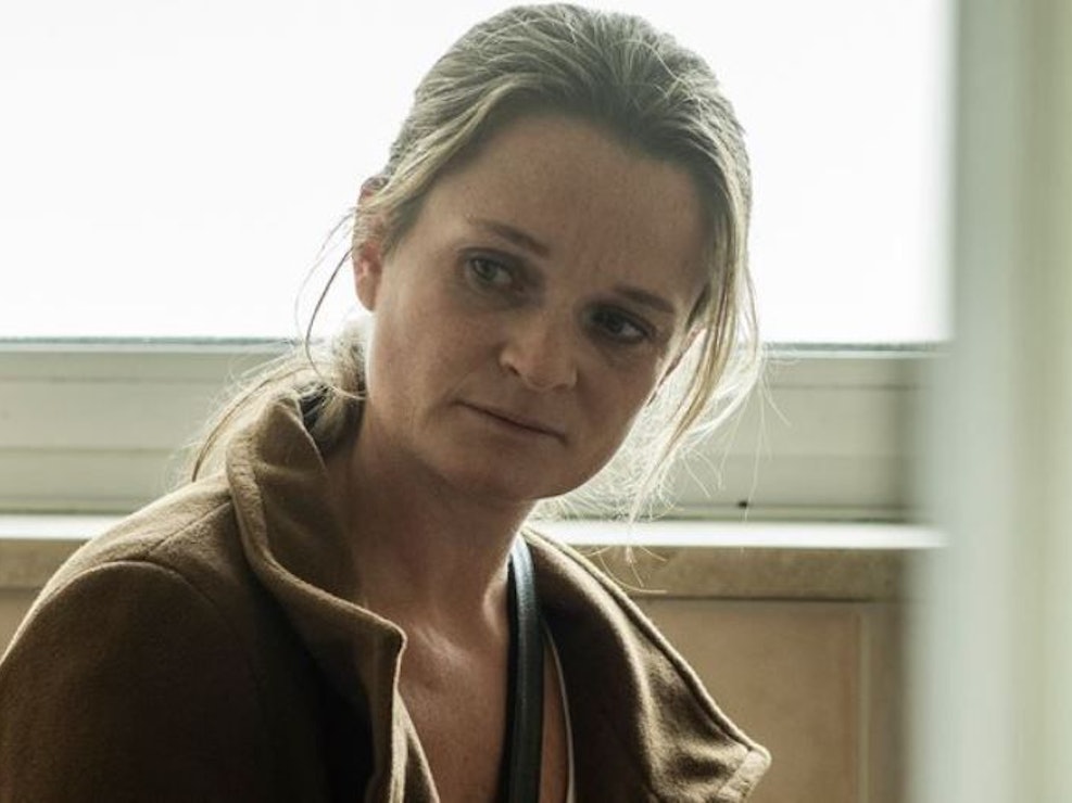 Sonja Schenk (Natalie Spinell), die ältere von zwei Töchtern Freddy Schenks, taucht als Figur zum ersten Mal seit den späten 90-ern wieder im Kölner "Tatort" auf. Gespielt wird sie von derselben Schauspielerin wie damals.