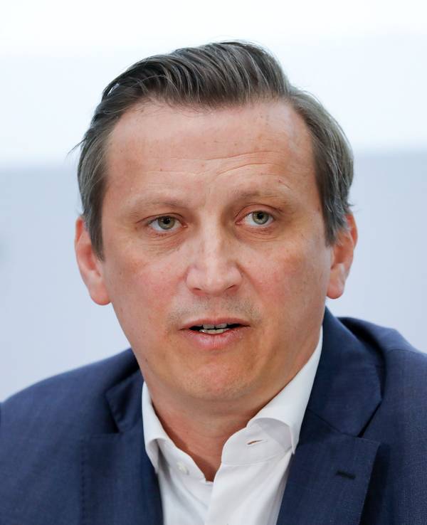 Lionel Souque, Vorstandsvorsitzender des Rewe-Konzerns. Ein Ende der Preiserhöhungen im deutschen Lebensmittelhandel ist nach Einschätzung von Souque nicht in Sicht. (zu dpa: «Rewe-Chef rechnet mit weiteren Preissteigerungen») +++ dpa-Bildfunk +++