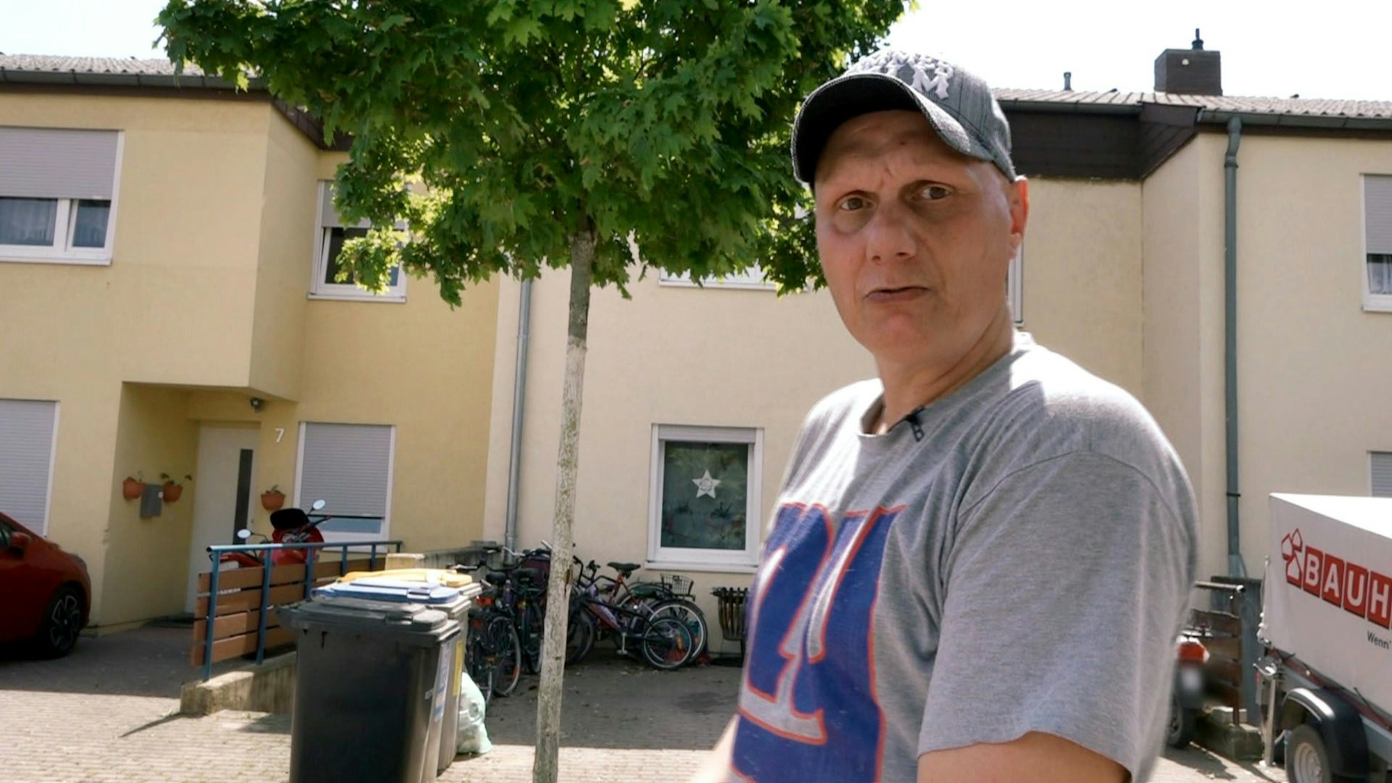 Elvis gehört zu den bekanntesten Bewohnern, der „Benz-Baracken“ in Mannheim