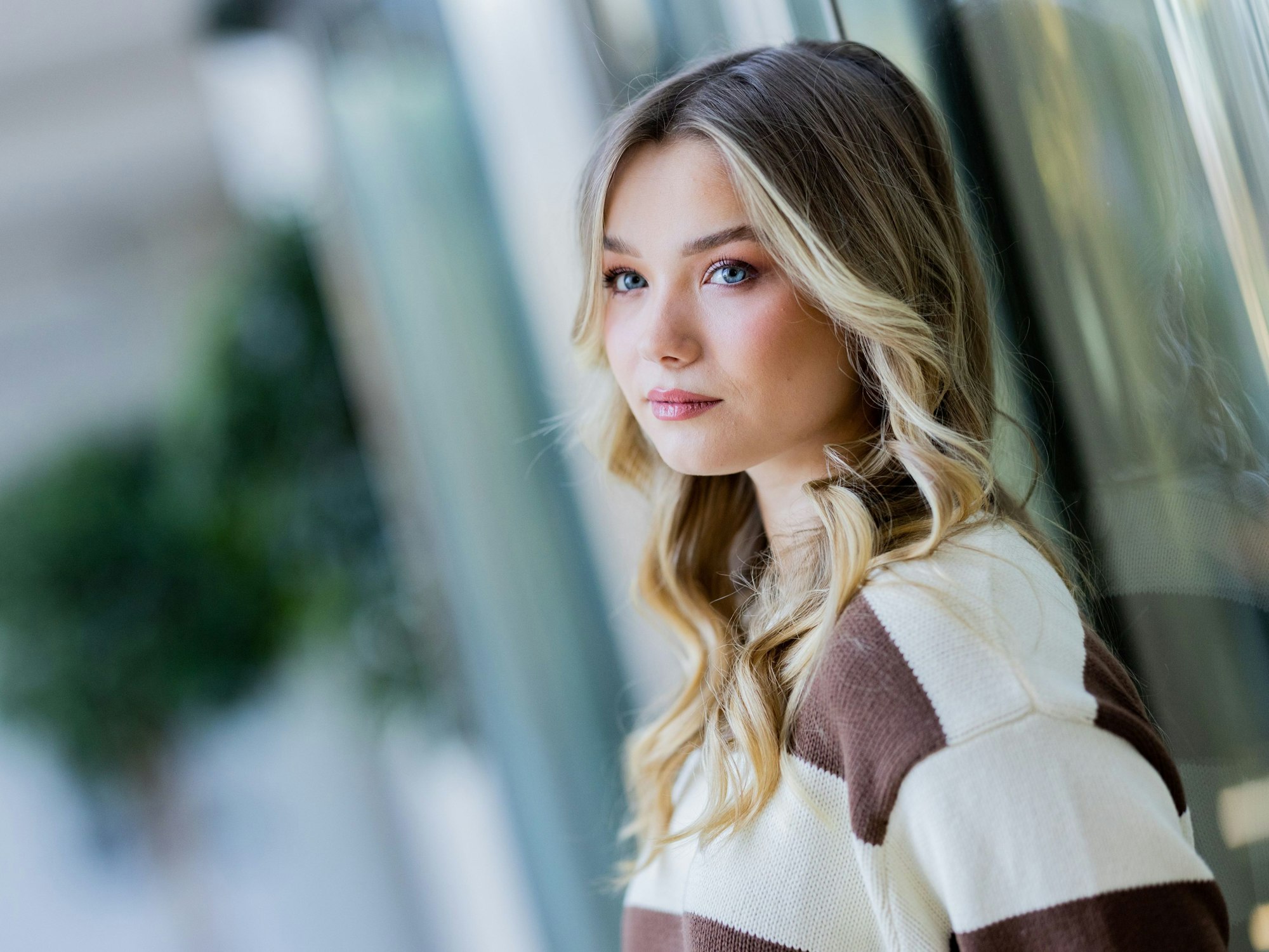 Julia Beautx (bürgerlich Julia Willecke), Youtuberin und Schauspielerin, aufgenommen im Rahmen eines dpa-Interviews.