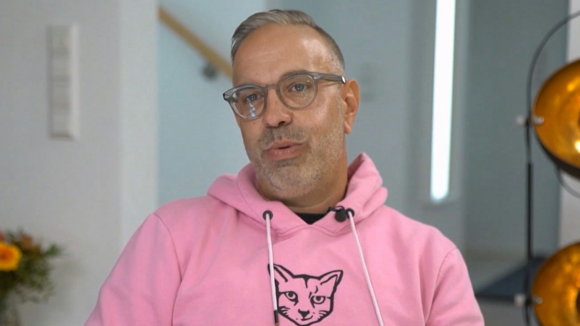 Thomas mit Tränen in den Augen.