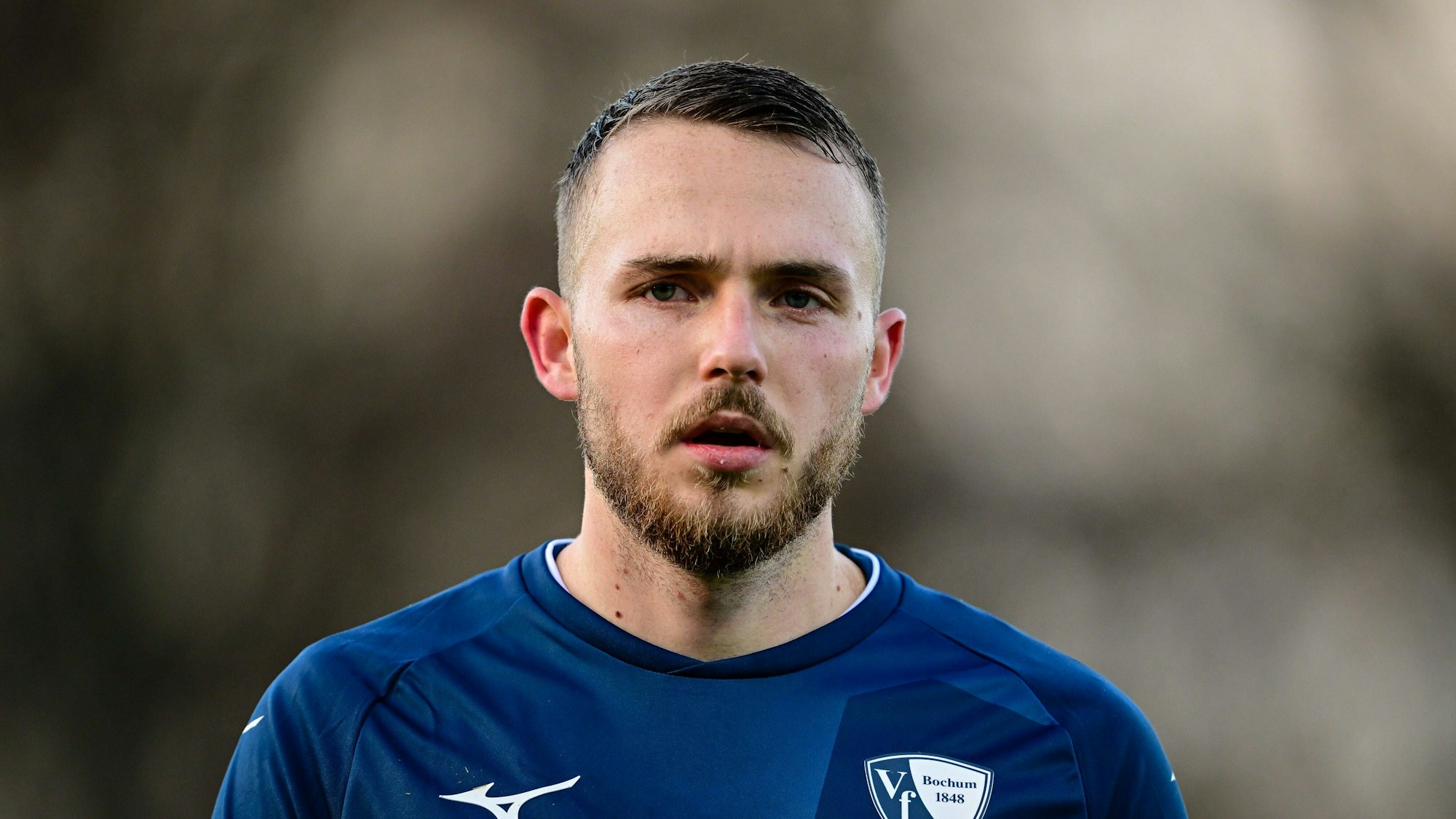 Jannes Horn steht im Testspiel des VfL Bochum gegen PEC Zwolle auf dem Platz.