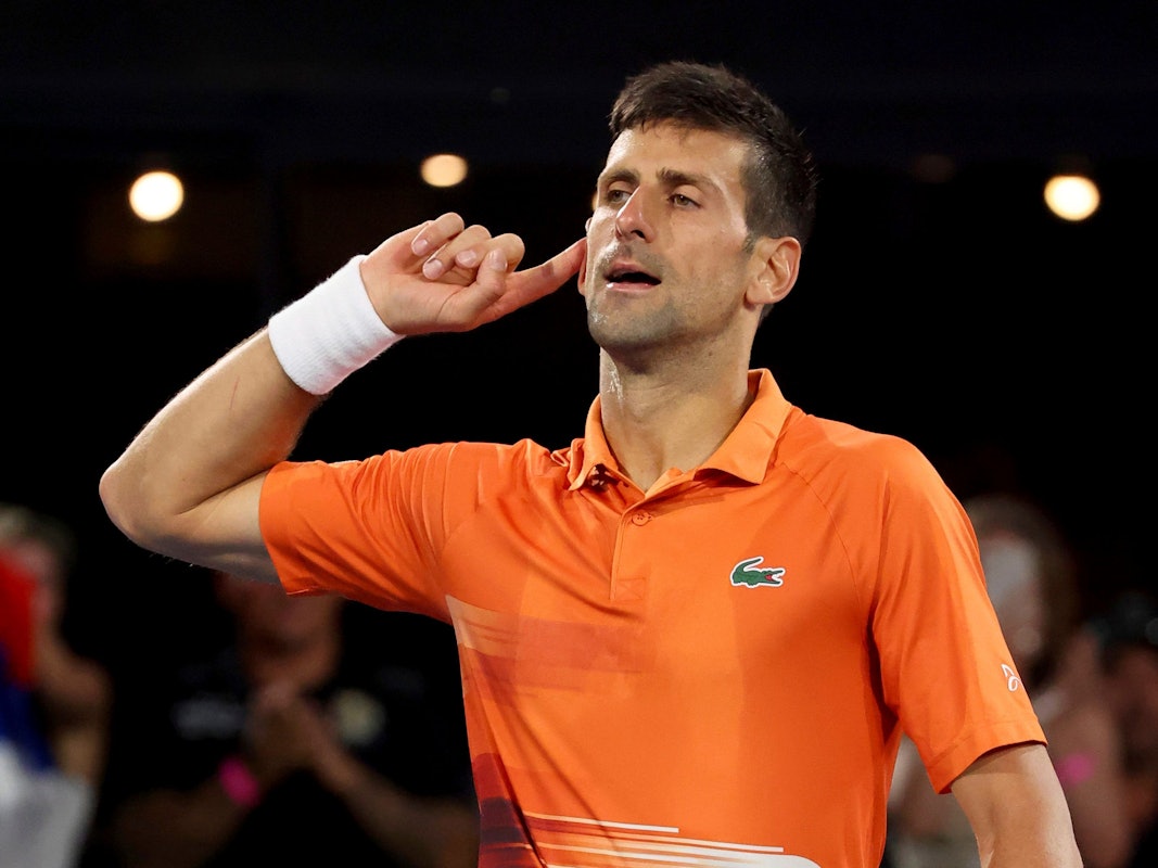 Novak Djokovic jubelt in Adelaide auf dem Platz.