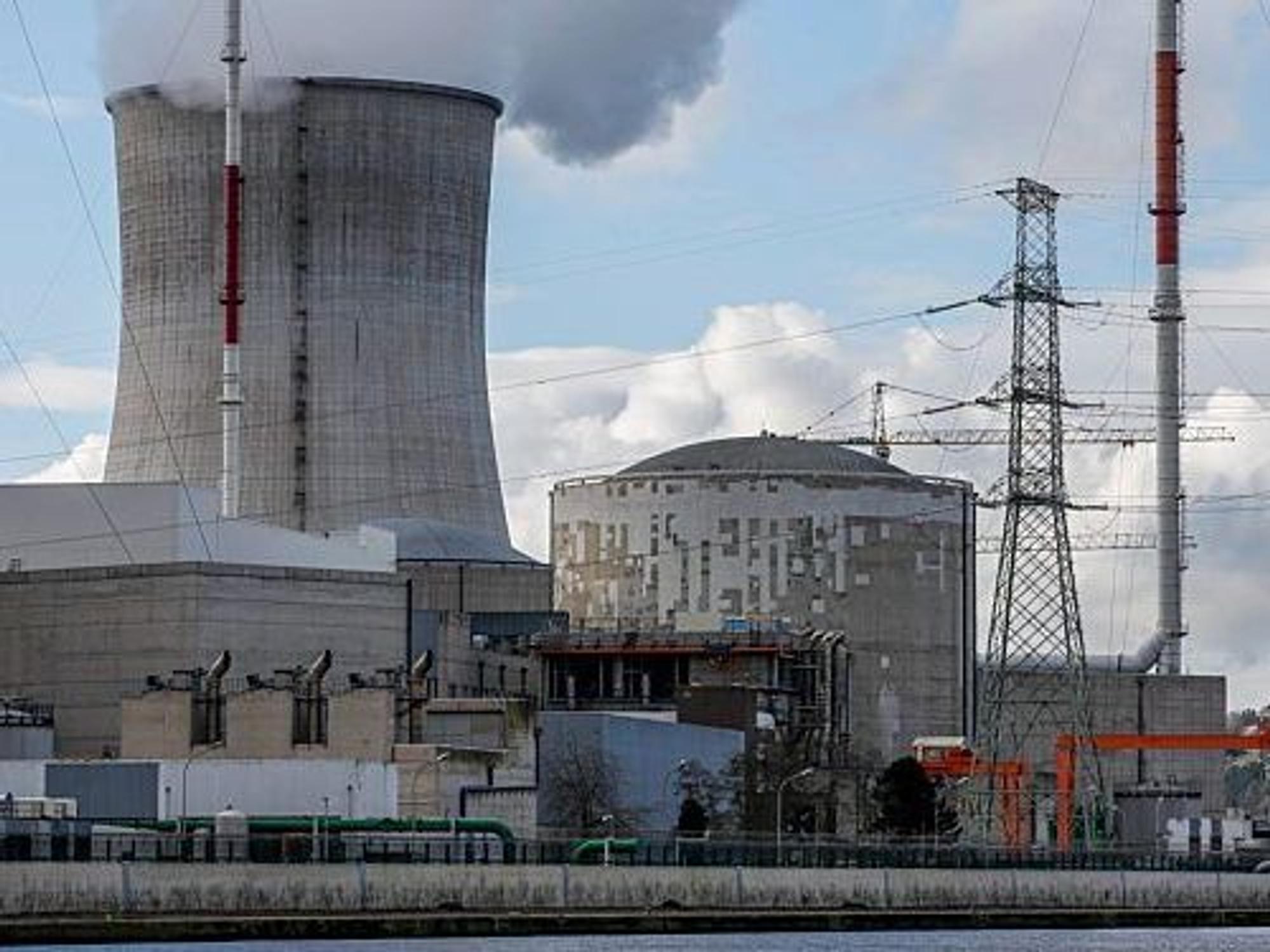 Einer der drei Nuklearreaktoren des Atomkraftwerks Thiange 3 in Belgien.