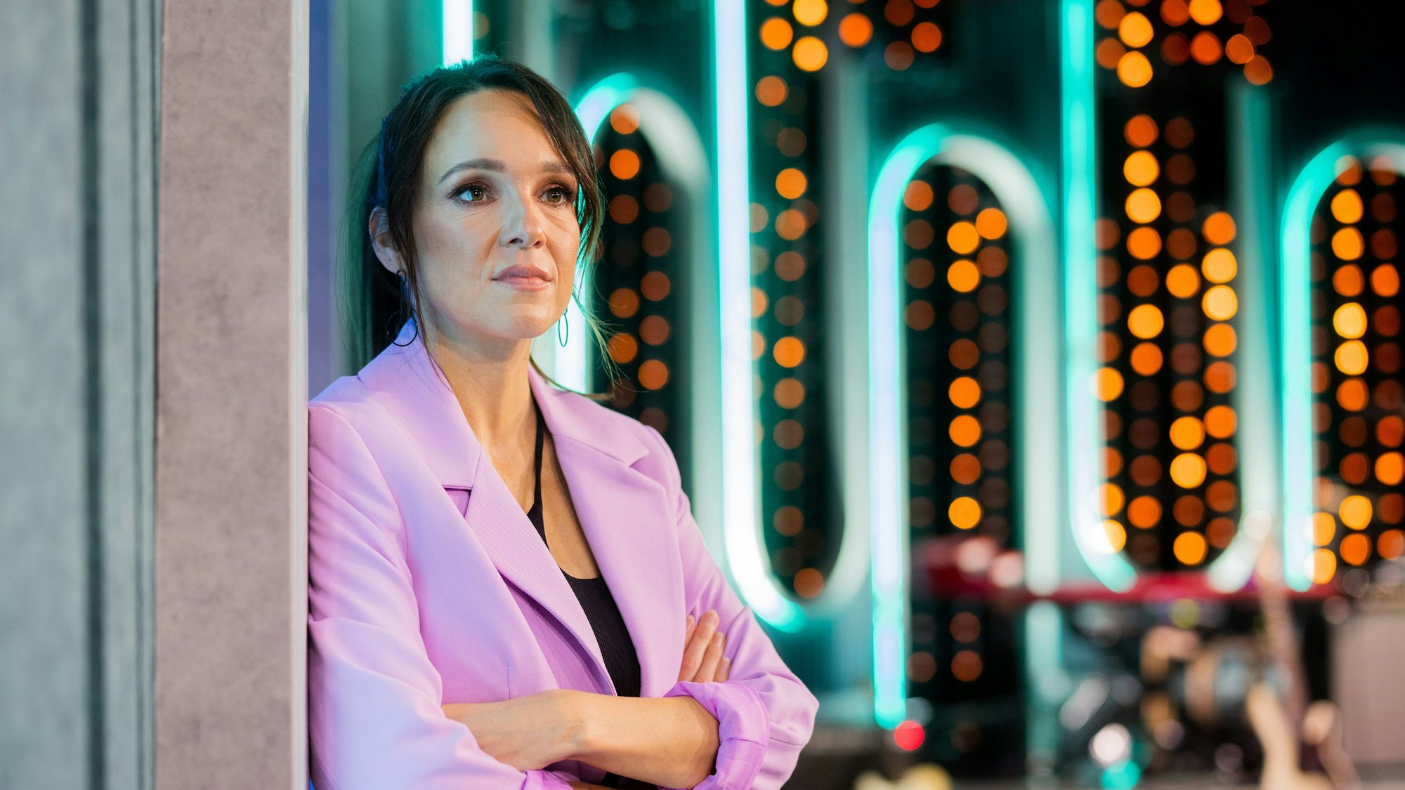 Carolin Kebekus, TV-Entertainerin, steht im Studio der «Carolin Kebekus Show» im Studio König.