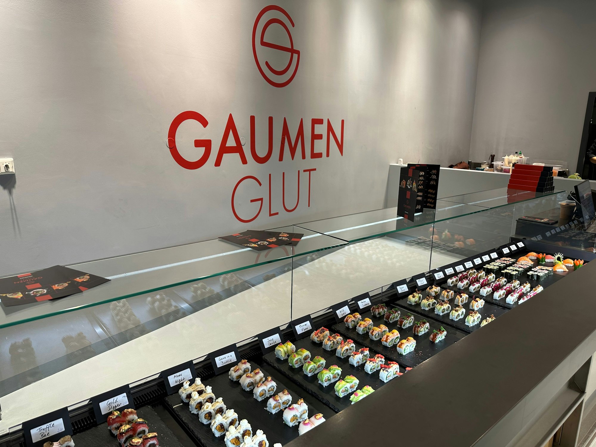 Die Theke des Gaumenglut in Köln