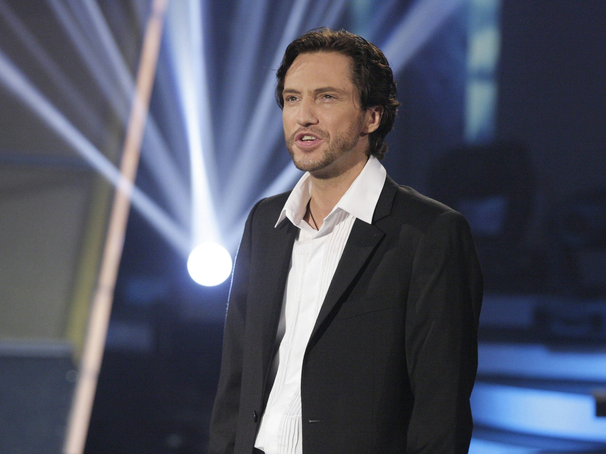 Sänger Matthias Carras (GER) während der Generalprobe zur MDR-Fernsehshow „Musik für Sie“ in Dessau.