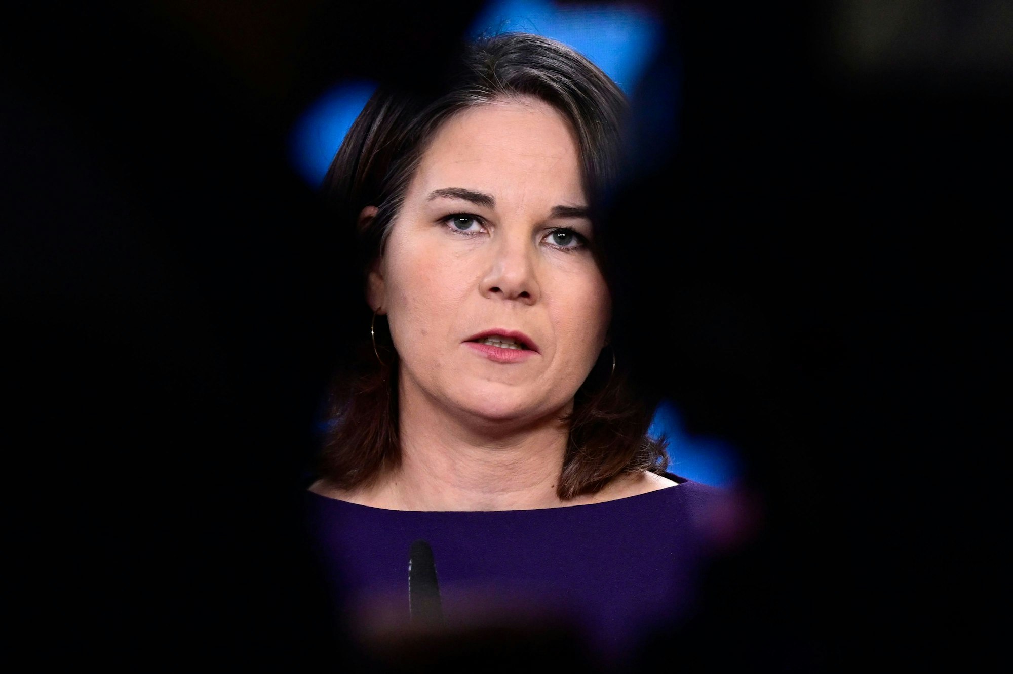 Annalena Baerbock, hier bei einer Konferenz am 9. Januar 2023 in Berlin, ist zu Gesprächen nach Den Haag gereist.
