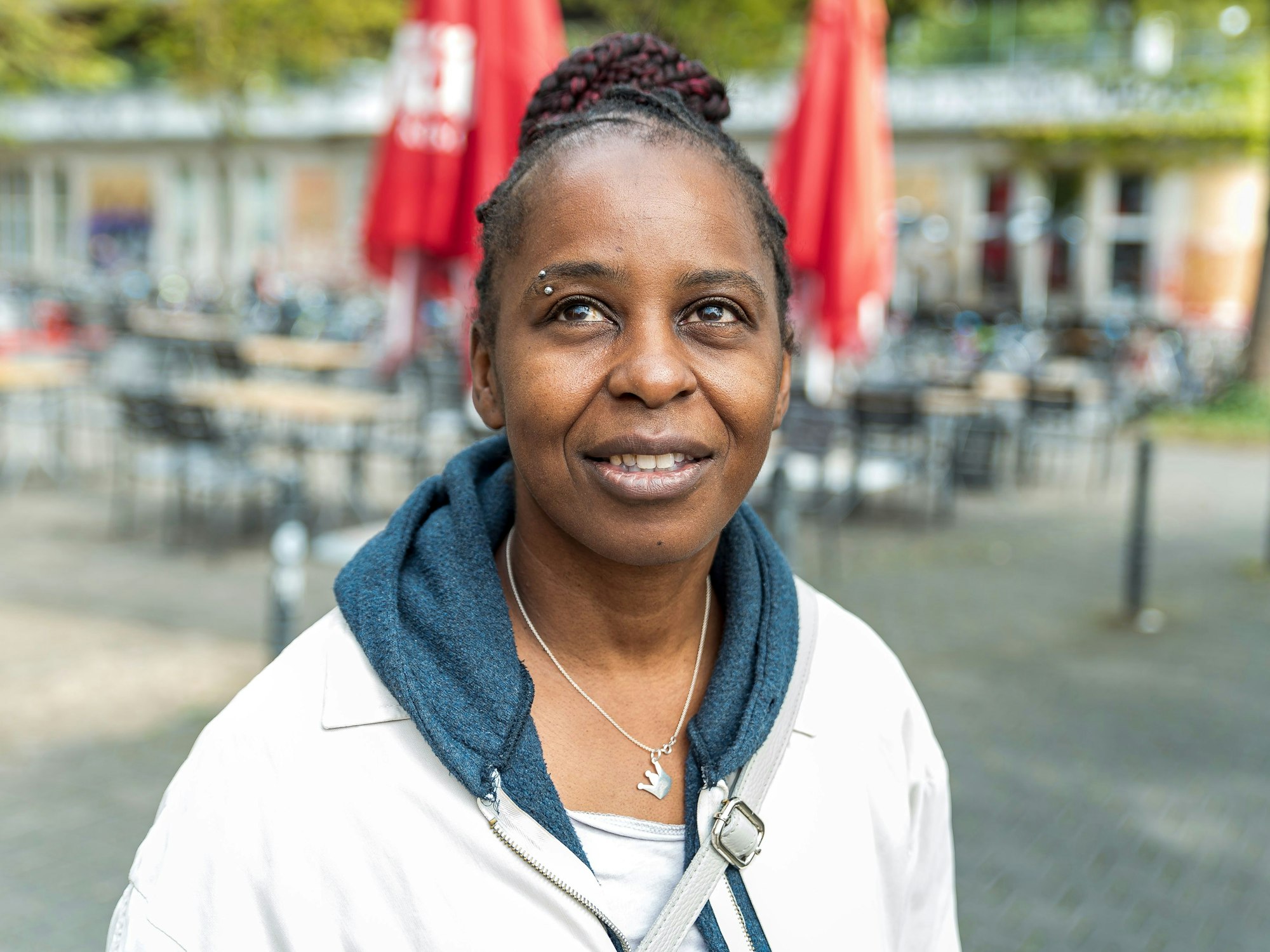 Die deutsche Schauspielerin, Autorin, Moderatorin, Produzentin und ehemalige Fußballspielerin Shary Reeves.