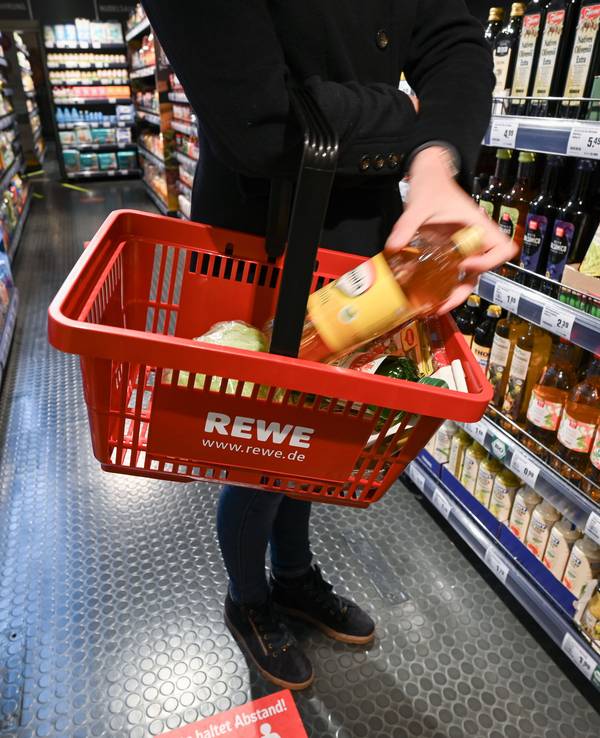 Mit einer Aktion im Rahmen des „Veganuary“ änderte die Supermarktkette Rewe bei einigen Produkten die Auszeichnung.