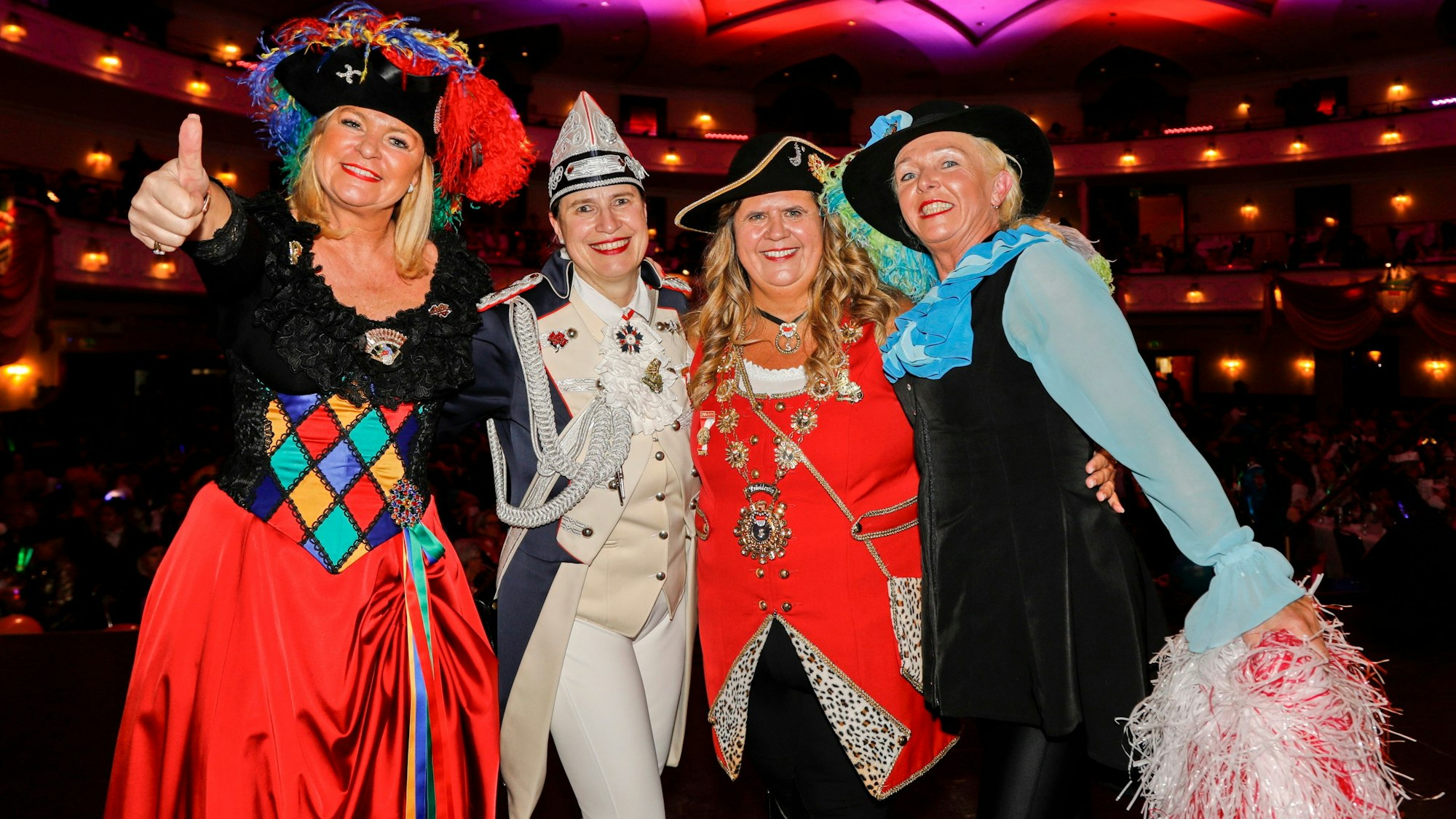 Die Präsidentinnen von Agrippinas Töchter im Maritim-Hotel