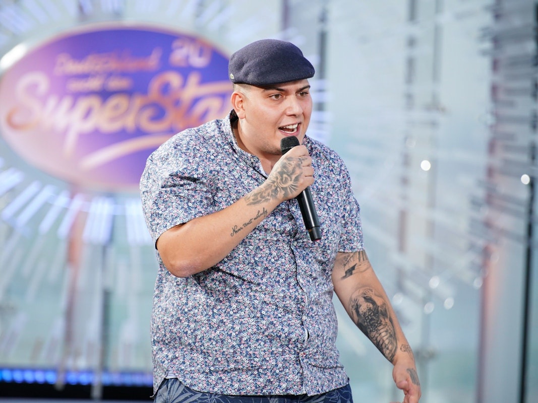 DSDS-Kandidat Nikolaos Simediriadis aus Werther rappt.