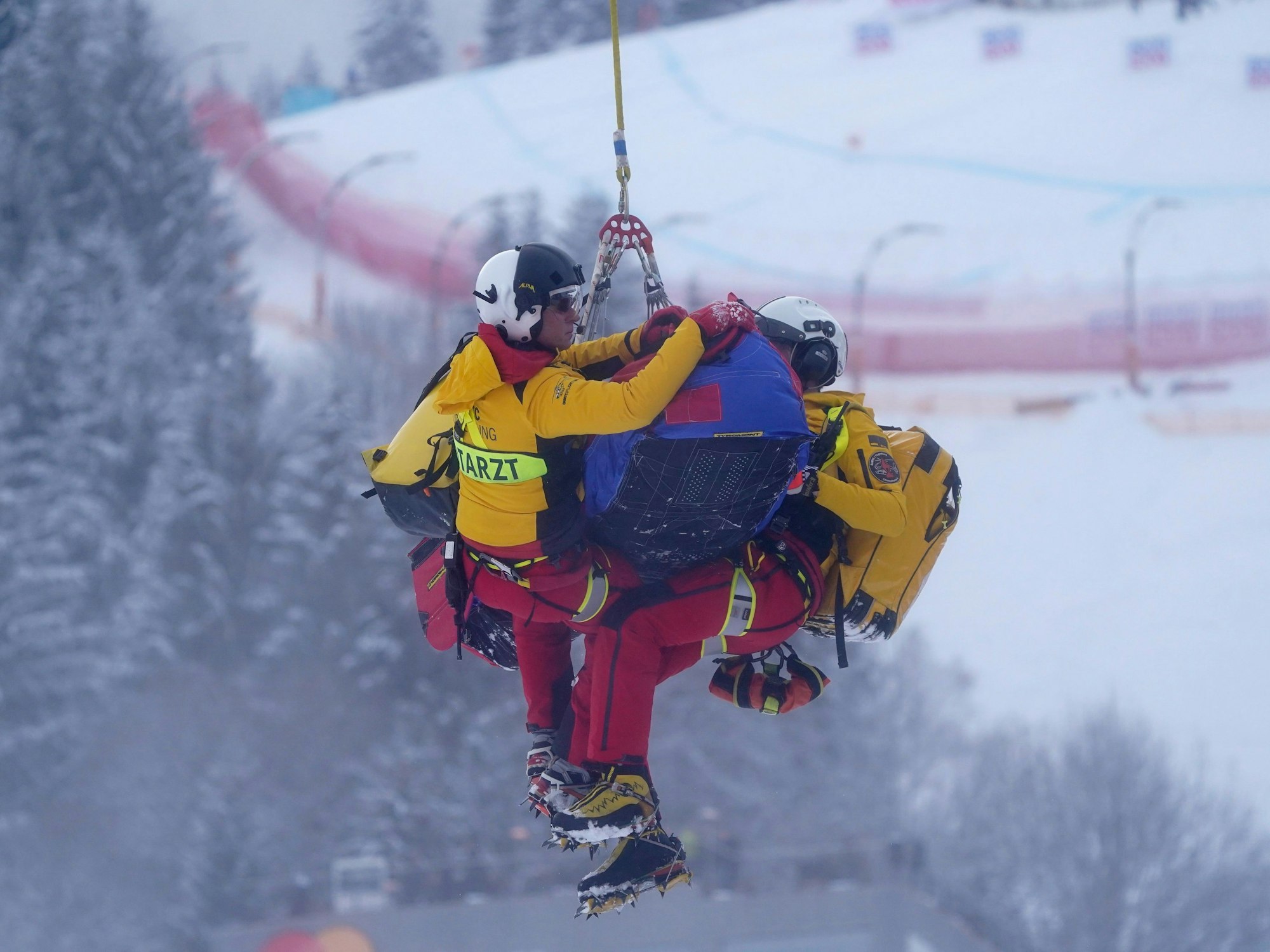 Ski Alpin: Henrik Röa (Norwegen) brach sich in Kitzbühel das Wadenbein.