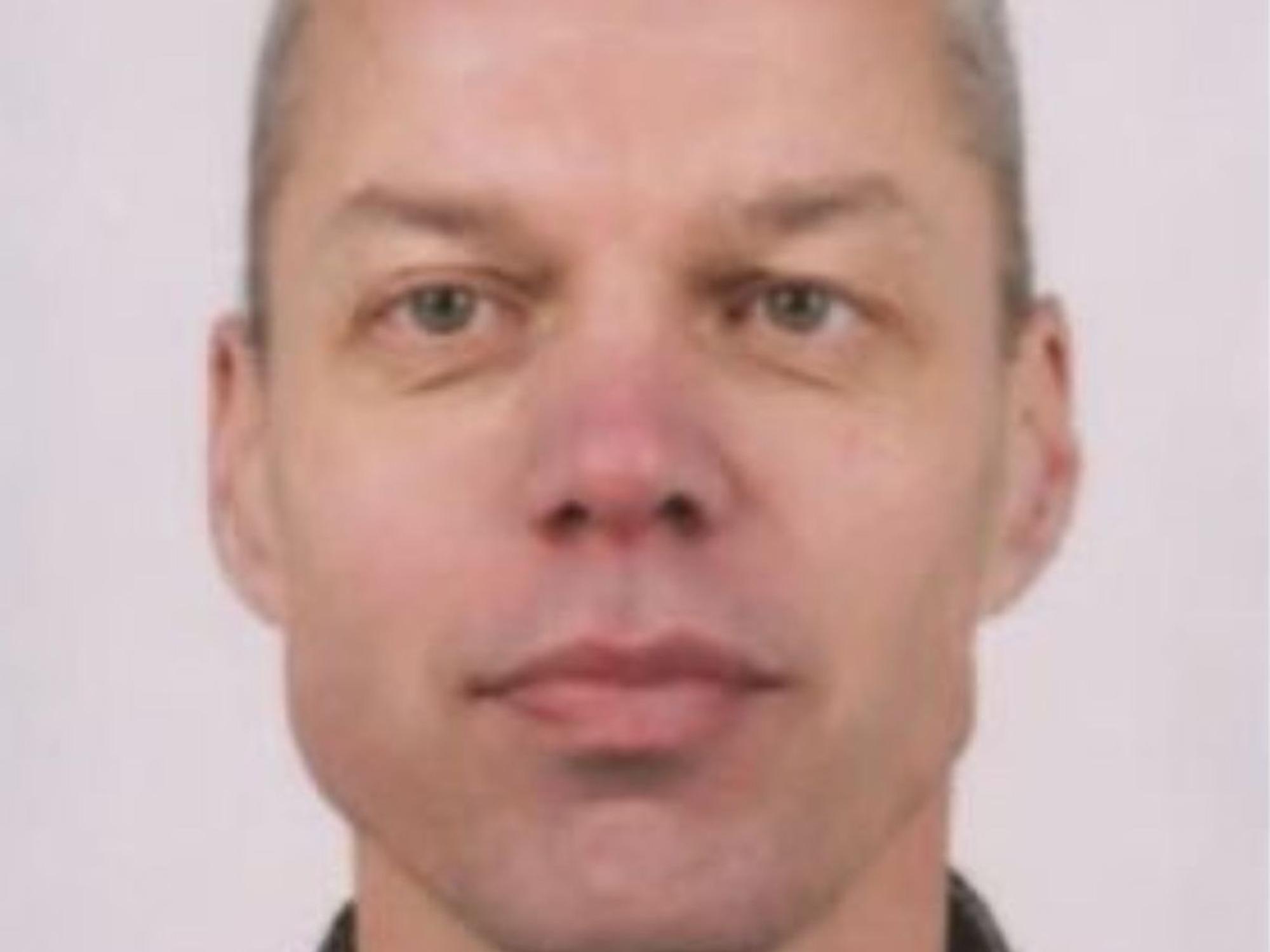 Ein Foto von Eckhard Martin L., der wegen eines Tötungsdeliktes in Siegen gesucht wird.