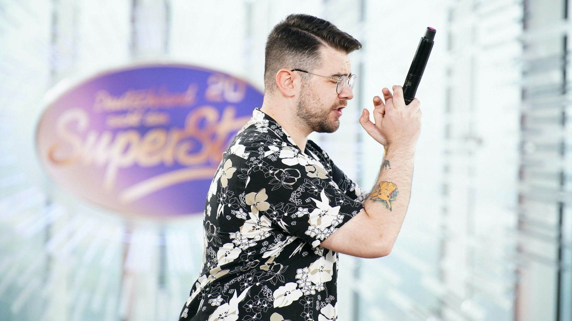 Pascal Paul aus Essen hatte für einen kurzen Moment eine goldene CD in Händen.