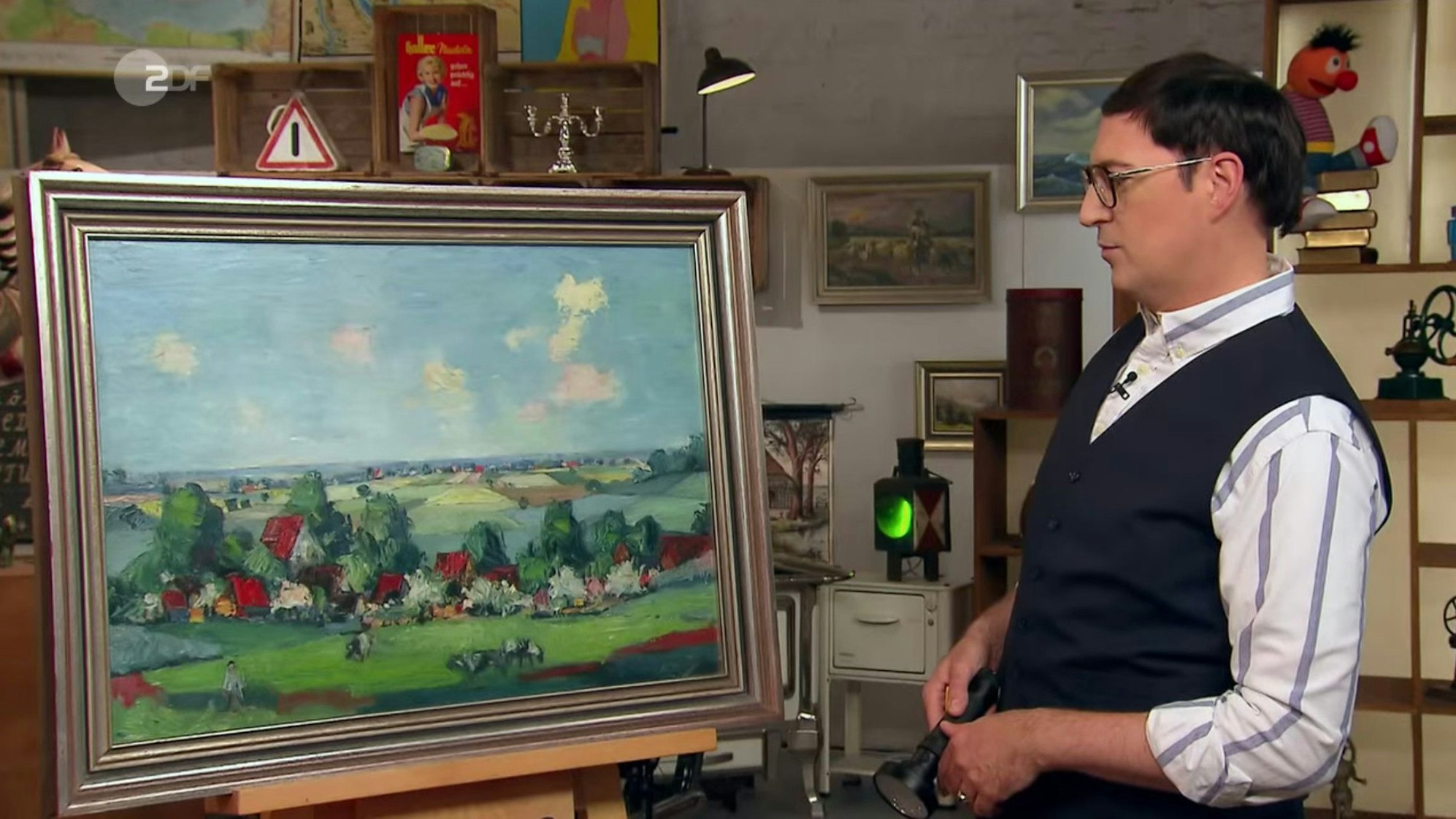 Schulte-Goltz bei der Expertise von „Bares für Rares“.